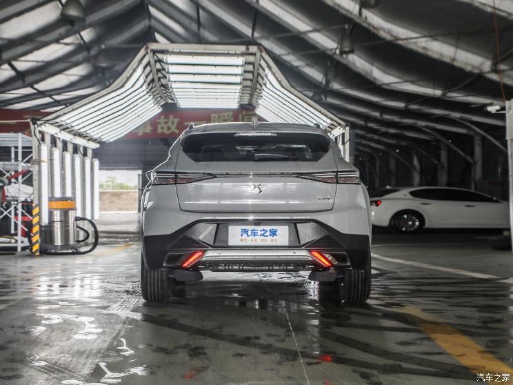 DS(进口) DS 4 2023款 1.6T 基本型 DS(进口) DS 4 2023款 1.6T 基本型