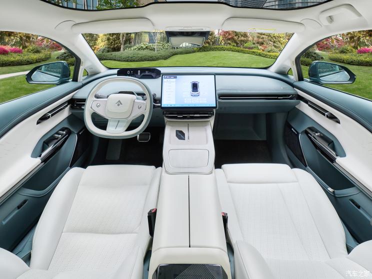 埃安 昊铂Hyper GT 2023款 710超充Max版 埃安 昊铂Hyper GT 2023款 710超充Max版