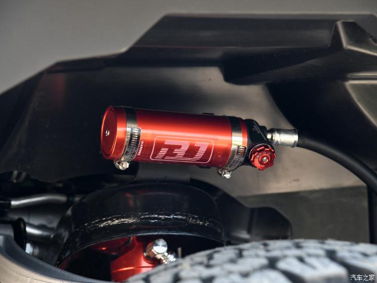 北京越野 北京BJ40 2020款 2.3T 自动四驱雨林穿越版 北京越野 北京BJ40 2020款 2.3T 自动四驱雨林穿越版