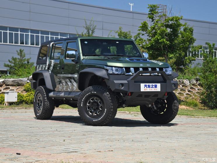 北京越野 北京BJ40 2020款 2.3T 自动四驱雨林穿越版 北京越野 北京BJ40 2020款 2.3T 自动四驱雨林穿越版