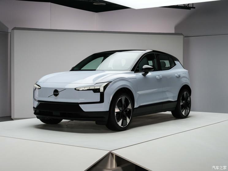 沃尔沃亚太 沃尔沃EX30 2023款 基本型 沃尔沃亚太 沃尔沃EX30 2023款 基本型