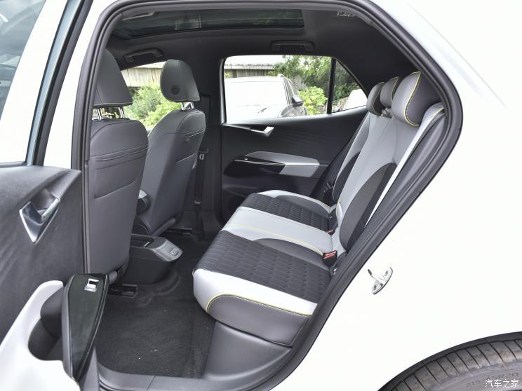 上汽大众 大众ID.3 2023款 升级款 极智版 上汽大众 大众ID.3 2023款 升级款 极智版