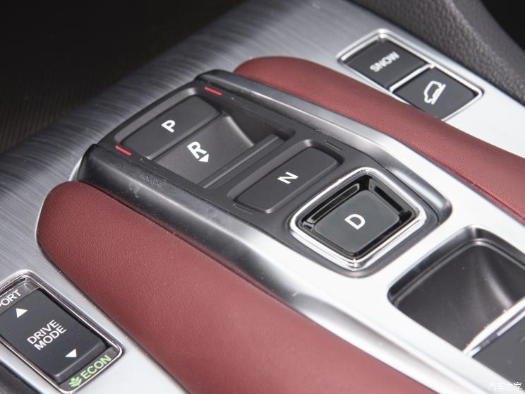 广汽本田 冠道 2024款 370TURBO 四驱尊享版 广汽本田 冠道 2024款 370TURBO 四驱尊享版