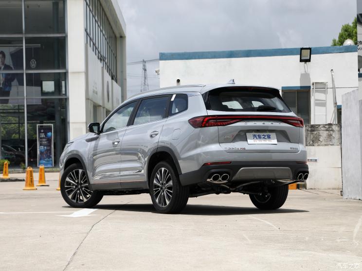 奇瑞汽车 瑞虎8 PRO 2023款 冠军版 390T 两驱巅峰版 7座 奇瑞汽车 瑞虎8 PRO 2023款 冠军版 390T 两驱巅峰版 7座