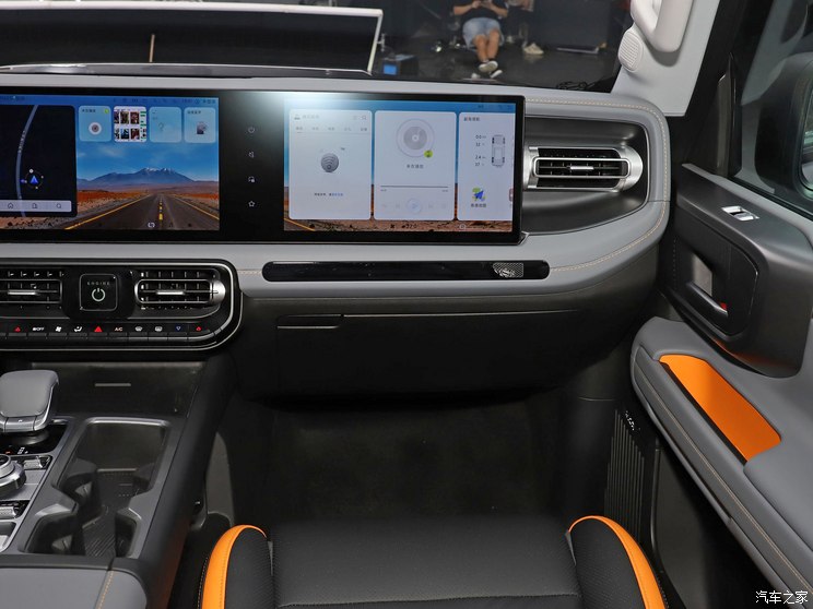 北京越野 北京BJ40 2024款 基本型 北京越野 北京BJ40 2024款 基本型