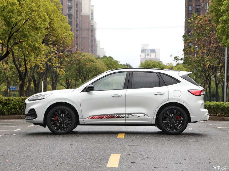 长安福特 锐际 2023款 EcoBoost 245 四驱纵享款ST-LINE Pro 长安福特 锐际 2023款 EcoBoost 245 四驱纵享款ST-LINE Pro