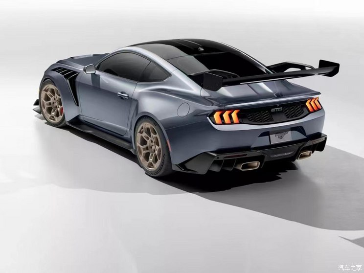 福特(进口) Mustang 2025款 GTD