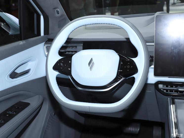 睿蓝汽车 睿蓝7 2023款 基本型 睿蓝汽车 睿蓝7 2023款 基本型