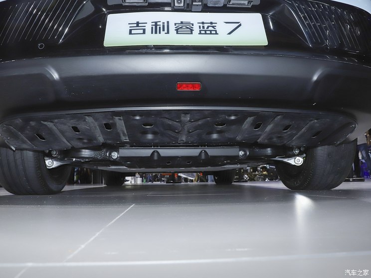 睿蓝汽车 睿蓝7 2023款 基本型 睿蓝汽车 睿蓝7 2023款 基本型