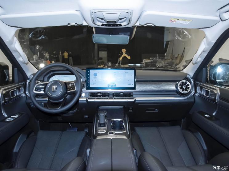 长城汽车 坦克400新能源 2023款 PHEV 基本型 长城汽车 坦克400新能源 2023款 PHEV 基本型