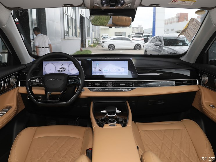 奇瑞汽车 瑞虎8 PRO 2023款 冠军版 390T 两驱巅峰版 7座 奇瑞汽车 瑞虎8 PRO 2023款 冠军版 390T 两驱巅峰版 7座