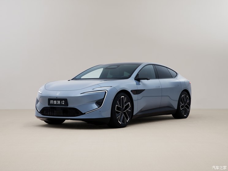 阿维塔科技 阿维塔12 2023款 单电机版 阿维塔科技 阿维塔12 2023款 单电机版