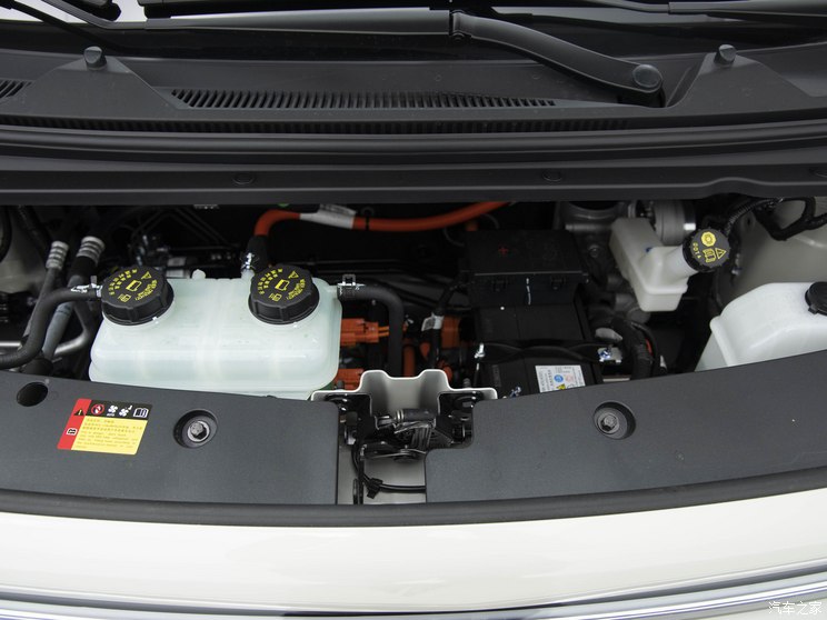 上汽通用五菱 宝骏云朵 2023款 460 灵犀版 上汽通用五菱 宝骏云朵 2023款 460 灵犀版