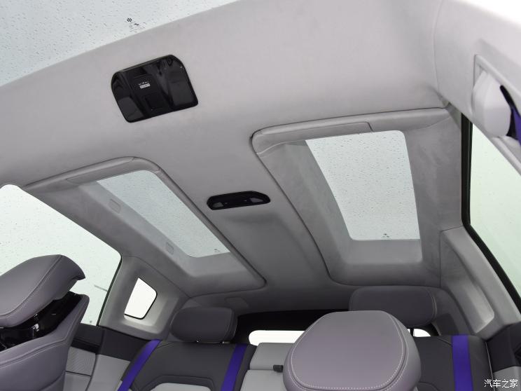 华人运通 高合HiPhi Y 2023款 765km 旗舰版 华人运通 高合HiPhi Y 2023款 765km 旗舰版