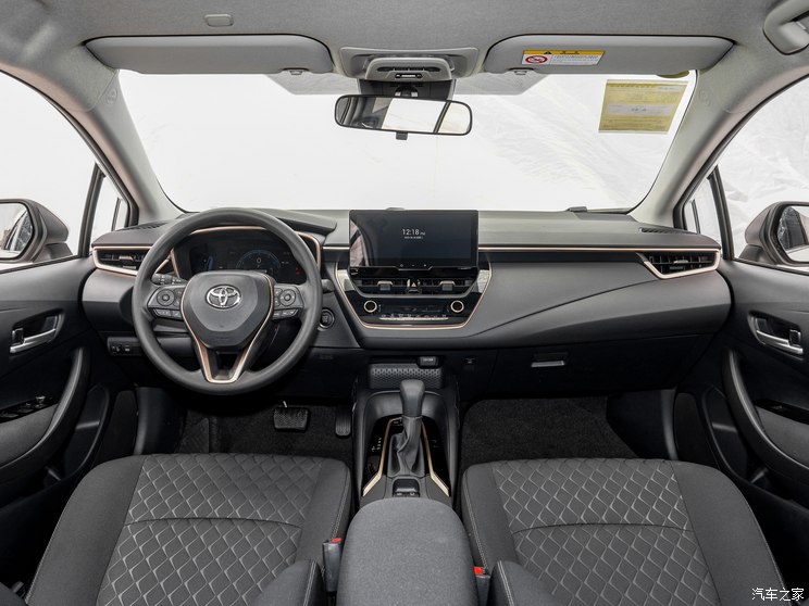 一汽丰田 亚洲狮 2023款 2.0L 先锋版 一汽丰田 亚洲狮 2023款 2.0L 先锋版