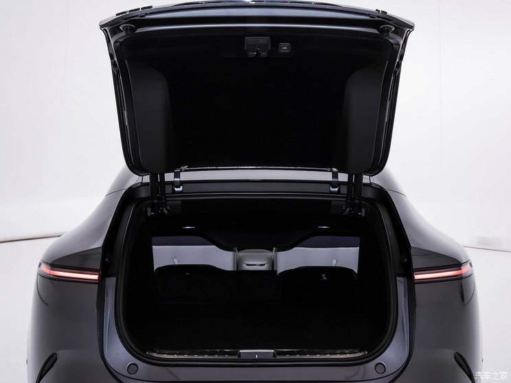 阿维塔科技 阿维塔12 2023款 双电机版 阿维塔科技 阿维塔12 2023款 双电机版