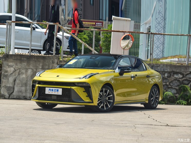 领克 领克03 2023款 03+ 2.0TD 自动驭风版 领克 领克03 2023款 03+ 2.0TD 自动驭风版