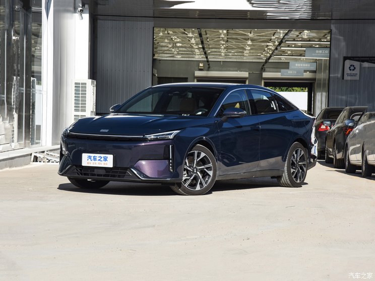 吉利汽车 银河L6 2023款 125km 星舰 吉利汽车 银河L6 2023款 125km 星舰