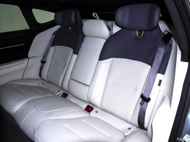 阿维塔科技 阿维塔12 2023款 双电机版 阿维塔科技 阿维塔12 2023款 双电机版