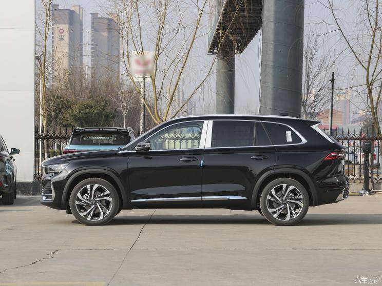 吉利汽车 星越L 2023款 2.0TD 高功自动两驱旗舰型 吉利汽车 星越L 2023款 2.0TD 高功自动两驱旗舰型