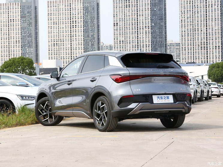 比亚迪 元PLUS 2023款 冠军版 510KM 超越型 比亚迪 元PLUS 2023款 冠军版 510KM 超越型