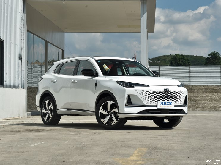 长安汽车 长安CS55PLUS 2023款 第三代 1.5T 基本型 长安汽车 长安CS55PLUS 2023款 第三代 1.5T 基本型