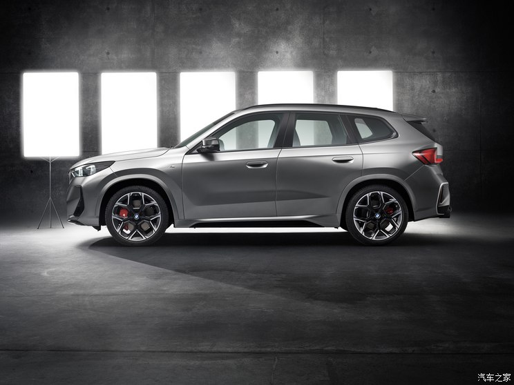 宝马(进口) 宝马X1(进口) 2023款 xDrive M35i 宝马(进口) 宝马X1(进口) 2023款 xDrive M35i