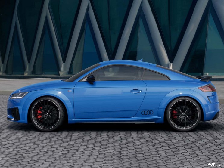 奥迪(进口) 奥迪TT 2024款 西班牙特别版 奥迪(进口) 奥迪TT 2024款 西班牙特别版