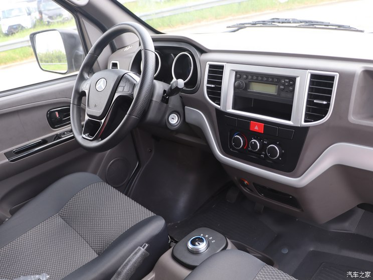 江铃晶马汽车 E路福 2023款 纯电动物流车 江铃晶马汽车 E路福 2023款 纯电动物流车