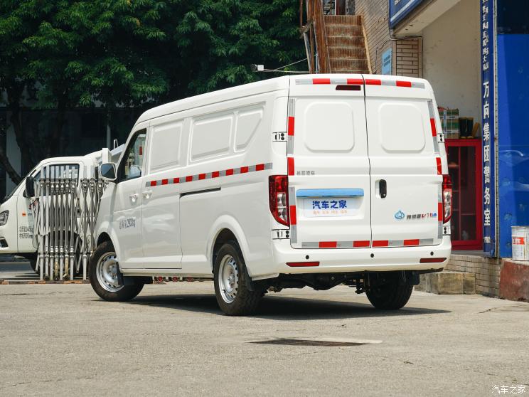 长安跨越 跨越星V7EV 2023款 标准型240km 长安跨越 跨越星V7EV 2023款 标准型240km