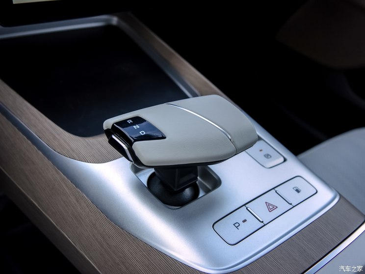 长安启源 长安启源A05 2023款 158kW 基本型 长安启源 长安启源A05 2023款 158kW 基本型