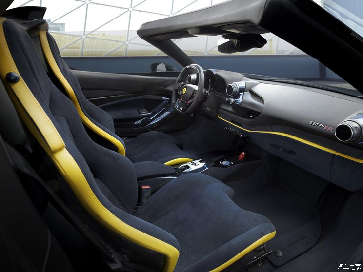 法拉利 法拉利SP-8 2024款 基本型 法拉利 法拉利SP-8 2024款 基本型