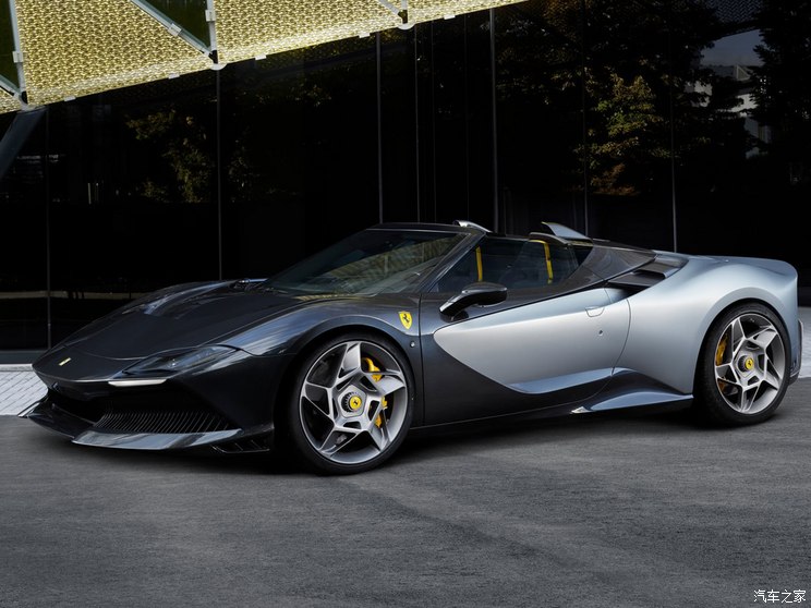 法拉利 法拉利SP-8 2024款 基本型 法拉利 法拉利SP-8 2024款 基本型