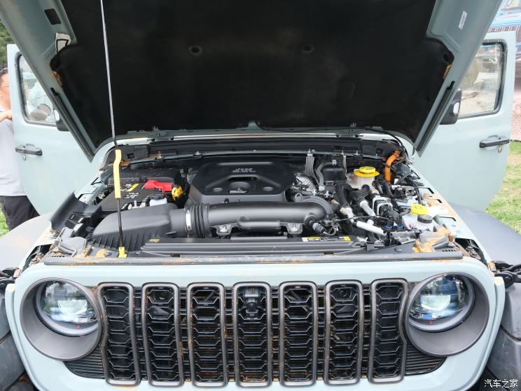 Jeep(进口) 牧马人新能源 2024款 Rubicon 4xe 拆棚版