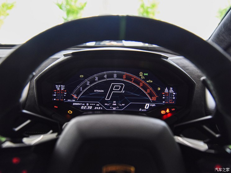 兰博基尼 Huracán 2023款 Huracán Tecnica 海外版 兰博基尼 Huracán 2023款 Huracán Tecnica 海外版