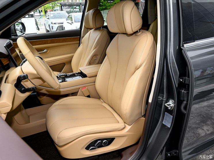 赛力斯汽车 问界M7 2024款 1.5T 两驱Plus版 6座 赛力斯汽车 问界M7 2024款 1.5T 两驱Plus版 6座