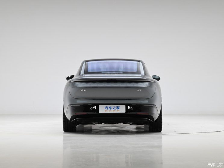 极氪 极氪007 2024款 基本型 极氪 极氪007 2024款 基本型