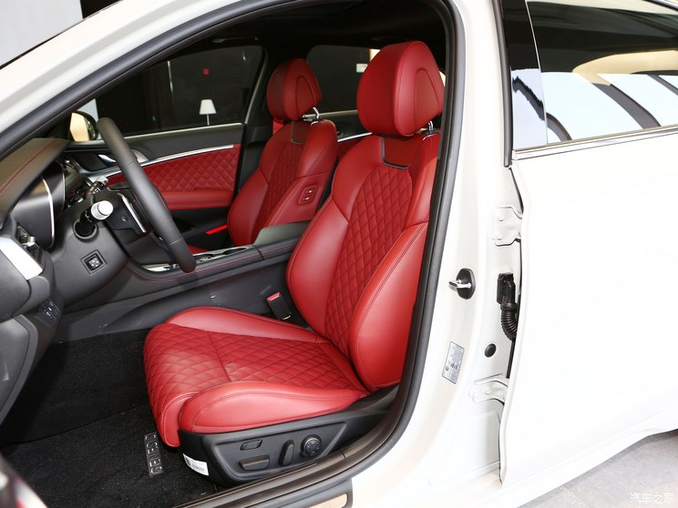 捷尼赛思 捷尼赛思G70 2024款 2.0T 后驱高配 Shooting Brake 捷尼赛思 捷尼赛思G70 2024款 2.0T 后驱高配 Shooting Brake