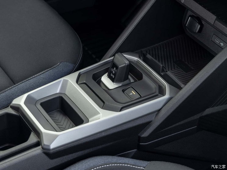 达契亚 达契亚Duster 2024款 Hybrid 达契亚 达契亚Duster 2024款 Hybrid