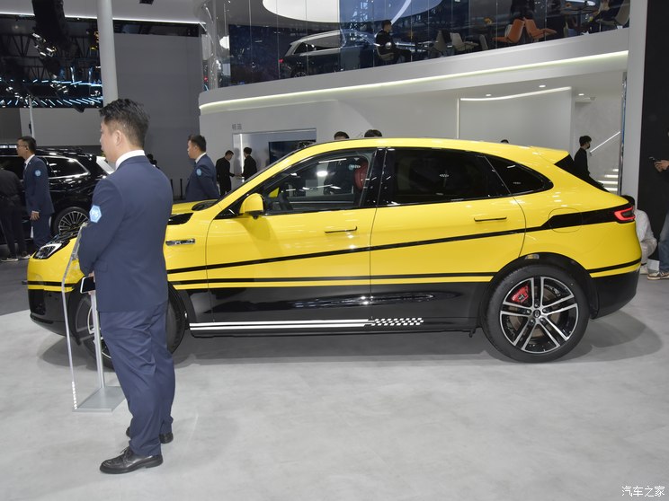 赛力斯汽车 问界M5 2023款 都市幻彩套装