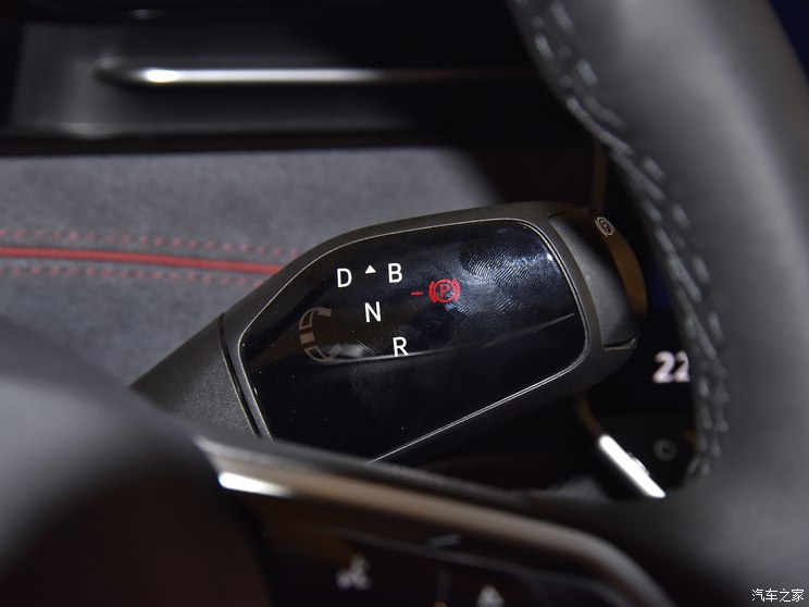 一汽-大众 大众ID.7 VIZZION 2023款 高配版 一汽-大众 大众ID.7 VIZZION 2023款 高配版