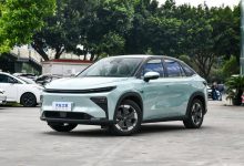 服务营运市场 易易互联三代换电站首发-深圳汽车网