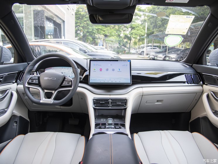 比亚迪 宋PLUS新能源 2023款 冠军版 DM-i 150KM 旗舰PLUS 比亚迪 宋PLUS新能源 2023款 冠军版 DM-i 150KM 旗舰PLUS