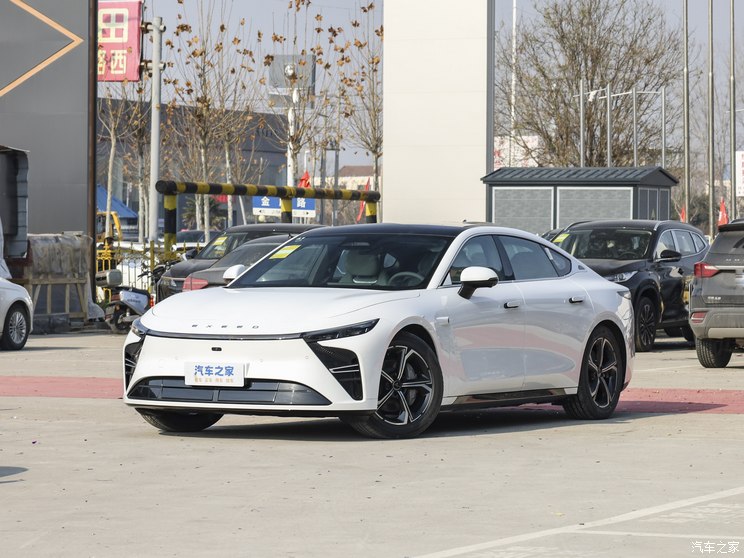 星途 星纪元 ES 2024款 Air标准续航版 星途 星纪元 ES 2024款 Air标准续航版