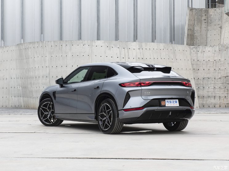 比亚迪 宋L 2023款 602km 四驱卓越型 比亚迪 宋L 2023款 602km 四驱卓越型