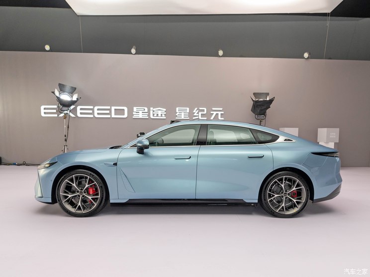 星途 星纪元 ES 2023款 ultra四驱性能版 星途 星纪元 ES 2023款 ultra四驱性能版