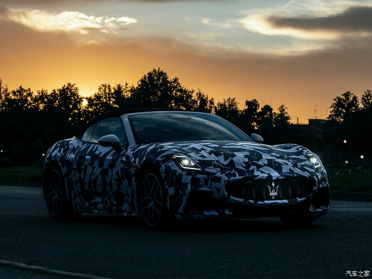 玛莎拉蒂 GranCabrio 2023款 基本型 玛莎拉蒂 GranCabrio 2023款 基本型