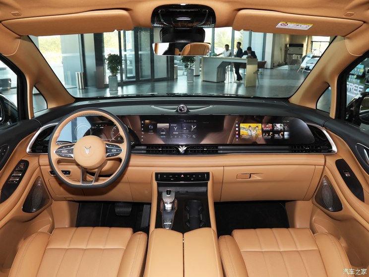 岚图汽车 岚图梦想家 2024款 PHEV 超长续航尊贵版 岚图汽车 岚图梦想家 2024款 PHEV 超长续航尊贵版