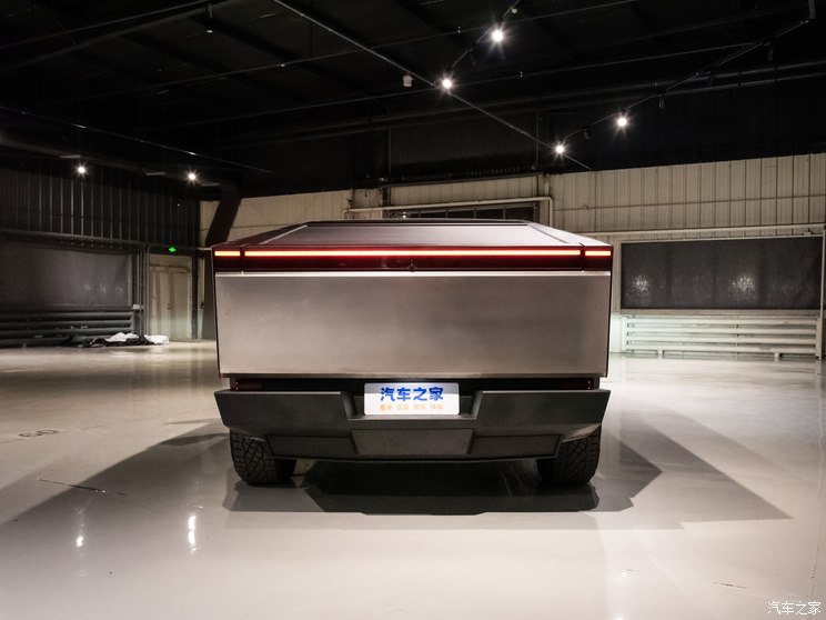 特斯拉(进口) 赛博越野旅行车 2024款 Cyberbeast 野兽版 特斯拉(进口) 赛博越野旅行车 2024款 Cyberbeast 野兽版