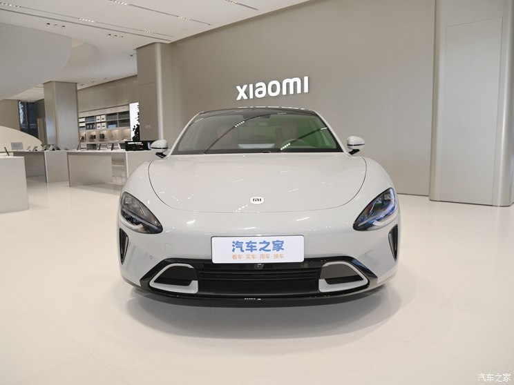 小米汽车 小米SU7 2023款 668km 后驱标准版 小米汽车 小米SU7 2023款 668km 后驱标准版